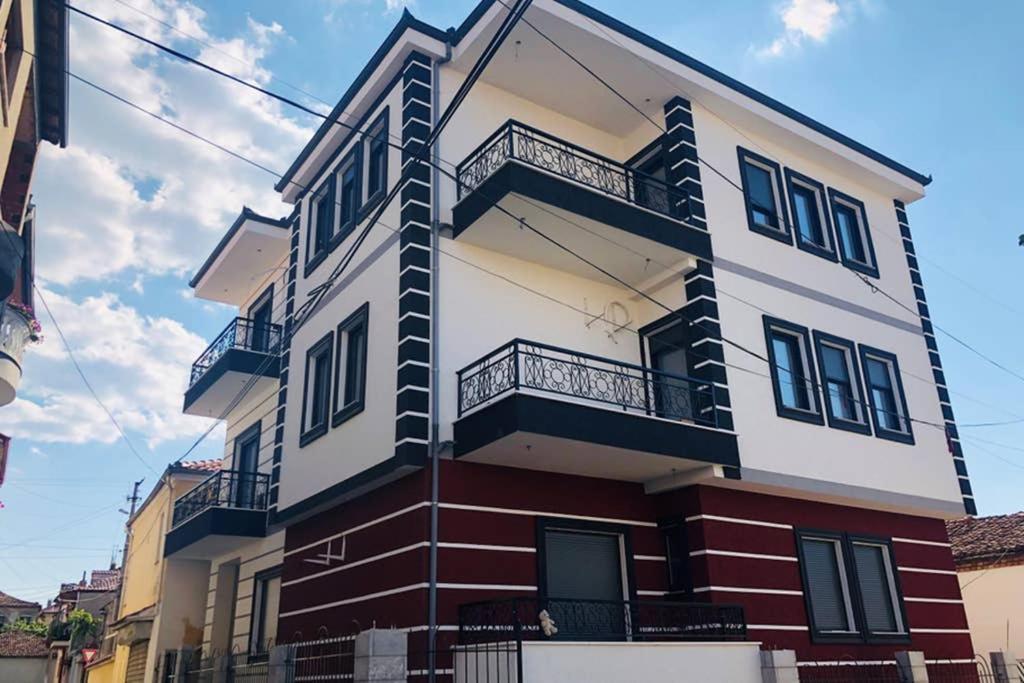 Moho Residences Корча Экстерьер фото